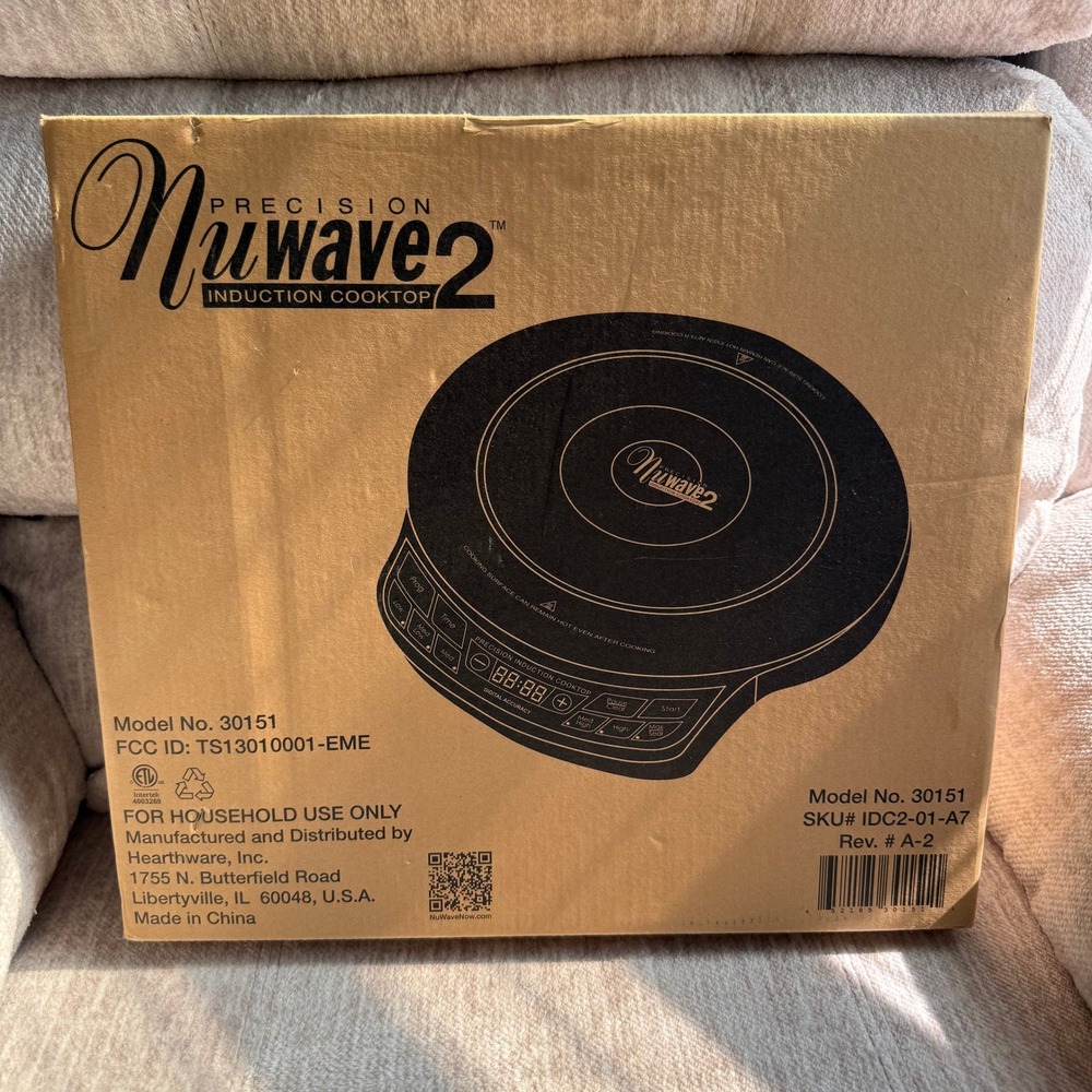 NuWave Precision Induction Cooktop 2 Model 30151 Portable Burner Black NEW